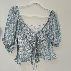 ACOA - Floral Tie Detail Top